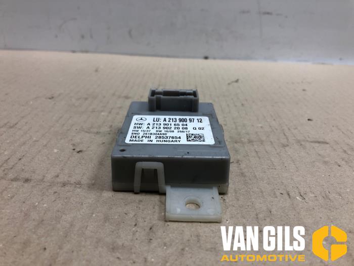 Gebruikte Computer Verlichting Mercedes E (C238) E-200 2.0 Turbo 16V Prijs € 74,99 Margeregeling aangeboden door Van Gils Automotive