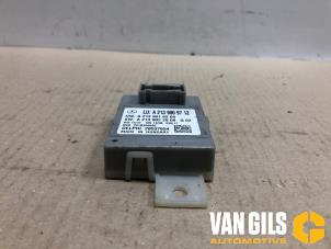 Gebruikte Computer Verlichting Mercedes E (C238) E-200 2.0 Turbo 16V Prijs € 74,99 Margeregeling aangeboden door Van Gils Automotive