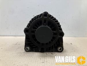 Gebruikte Dynamo Renault Master III (MA/MB/MC/MD/MH/MF/MG/MH) 2.3 dCi 150 16V Prijs op aanvraag aangeboden door Van Gils Automotive