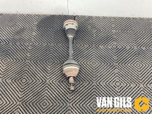 Gebruikte Cardanas links-voor (VWA) Volkswagen Golf VI (5K1) 1.6 TDI 16V Prijs op aanvraag aangeboden door Van Gils Automotive