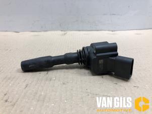 Gebruikte Bobine Volkswagen Polo VI (AW1) 1.0 TSI 12V Prijs € 29,99 Margeregeling aangeboden door Van Gils Automotive