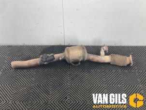 Gebruikte Voorpijp + katalysator Mercedes B (W247) 2.0 B-200d Prijs op aanvraag aangeboden door Van Gils Automotive