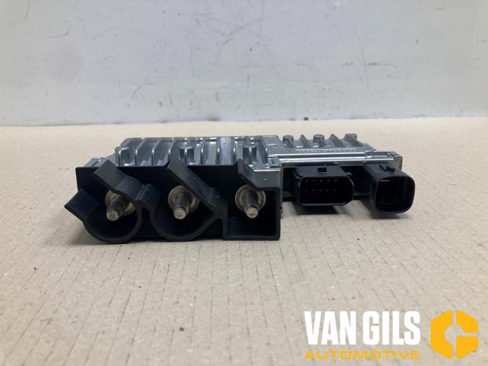 Gebruikte Start/Stop computer Peugeot Expert (V1/VA/VB/VE/VF/VT/VY) 2.0 Blue HDi 145 16V Prijs € 150,00 Margeregeling aangeboden door Van Gils Automotive
