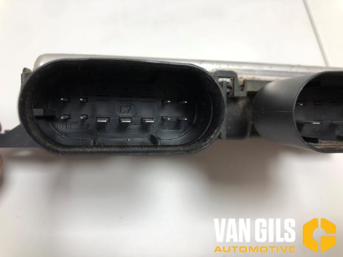 Brandstofpomp module van een Mercedes-Benz B (W247) 2.0 B-200d 2022