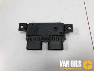 Brandstofpomp module van een Mercedes-Benz B (W247) 2.0 B-200d 2022