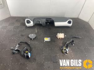 Gebruikte Airbag set + dashboard Peugeot 108 1.0 12V Prijs € 499,99 Margeregeling aangeboden door Van Gils Automotive