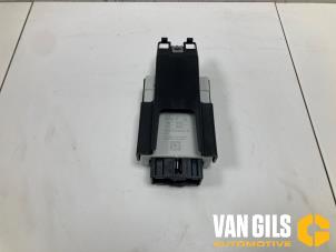 Gebruikte Stuurkolom module BMW 5 serie (G30) 520i 2.0 TwinPower Turbo 16V Prijs € 34,95 Margeregeling aangeboden door Van Gils Automotive