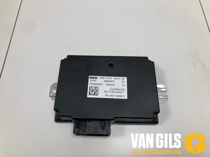 Gebruikte Esp computer BMW 5 serie (G30) 520i 2.0 TwinPower Turbo 16V Prijs € 575,00 Margeregeling aangeboden door Van Gils Automotive