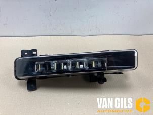 Gebruikte Mistlamp rechts-voor BMW 5 serie (G30) 520i 2.0 TwinPower Turbo 16V Prijs € 49,95 Margeregeling aangeboden door Van Gils Automotive
