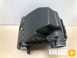 Gebruikte Luchtfilterhuis BMW 5 serie Touring (E61) 525i 24V Prijs op aanvraag aangeboden door Van Gils Automotive