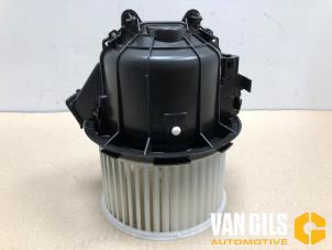 Gebruikte Chaufage Ventilatiemotor Opel Mokka 1.2 Turbo Hybrid 12V Prijs € 99,99 Margeregeling aangeboden door Van Gils Automotive