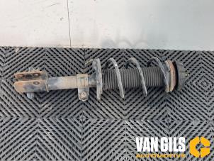 Gebruikte Schokdemperpoot links-voor Suzuki Swift (ZA/ZC/ZD) 1.2 16V Prijs op aanvraag aangeboden door Van Gils Automotive