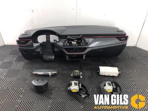 Gebruikte Airbag set + dashboard Skoda Scala 1.5 TSI Prijs € 1.199,00 Margeregeling aangeboden door Van Gils Automotive