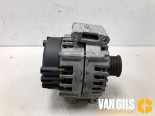 Gebruikte Dynamo Mercedes S (W221) 3.5 S-350 24V Prijs € 125,00 Margeregeling aangeboden door Van Gils Automotive