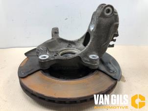 Gebruikte Fusee links-voor Cupra Formentor 1.4 e-Hybrid VZ 16V Prijs op aanvraag aangeboden door Van Gils Automotive