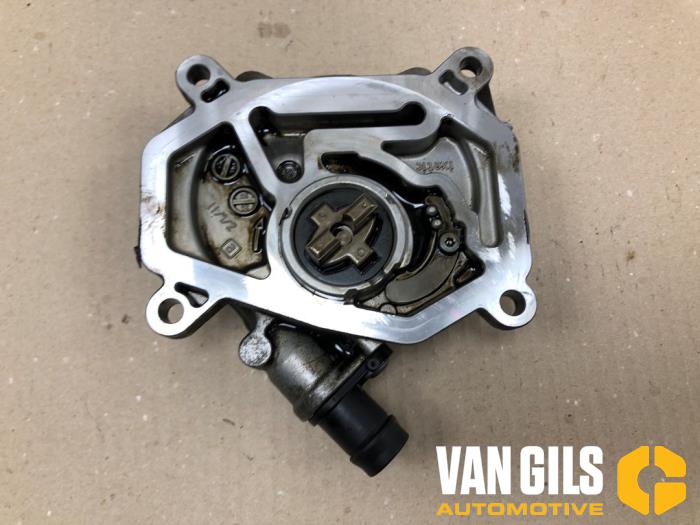 Gebruikte Vacuumpomp (Benzine) Mercedes B (W246/W242) 1.6 B-180 BlueEFFICIENCY Turbo 16V Prijs € 74,99 Margeregeling aangeboden door Van Gils Automotive