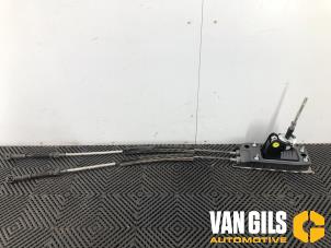 Gebruikte Schakelmechaniek Seat Arona (KJX) 1.0 TSI 12V Prijs € 30,00 Margeregeling aangeboden door Van Gils Automotive