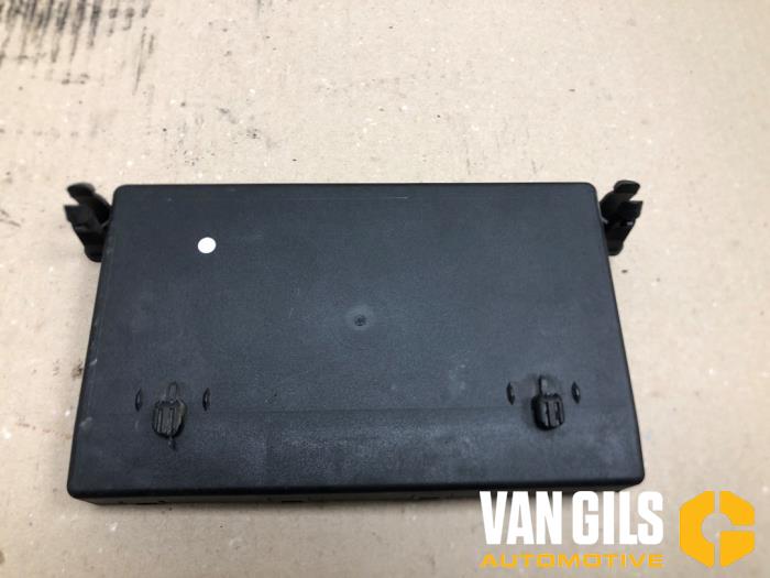 Gebruikte Deur module Mercedes Viano (639) 2.2 CDI 16V Prijs € 39,95 Margeregeling aangeboden door Van Gils Automotive