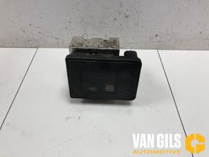 Gebruikte ABS Pomp Ford Transit Courier 1.5 TDCi 75 Prijs op aanvraag aangeboden door Van Gils Automotive