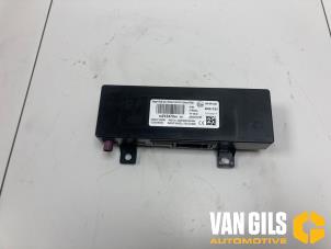 Gebruikte Bluetooth module Citroen C3 Aircross I (2C/2R) 1.2 e-THP PureTech 110 Prijs € 55,00 Margeregeling aangeboden door Van Gils Automotive