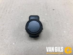 Gebruikte PDC Sensor Audi Q3 (F3B) 1.5 35 TFSI 16V Prijs € 20,00 Margeregeling aangeboden door Van Gils Automotive