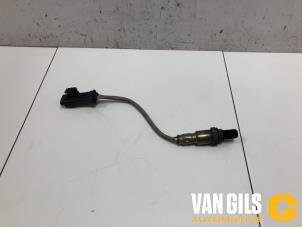 Lambda Sonde van een Peugeot 2008 (CU) 1.2 12V e-THP PureTech 110 2017