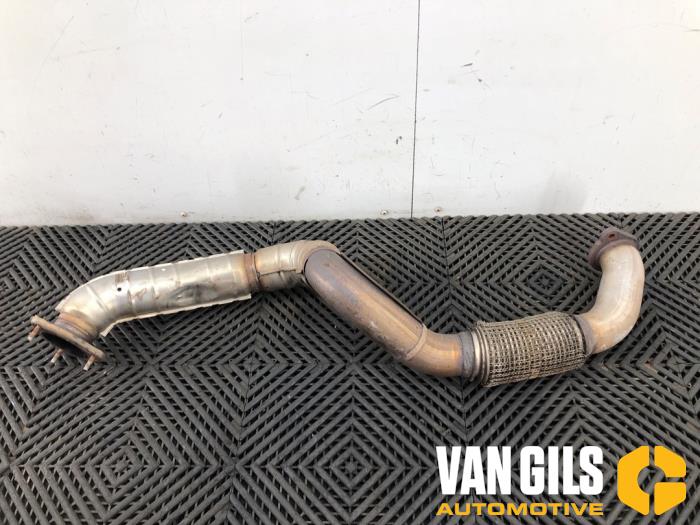 Gebruikte Voorpijp Uitlaat Opel Astra K 1.4 Turbo 16V Prijs € 70,00 Margeregeling aangeboden door Van Gils Automotive