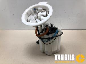 Gebruikte Tank element Pomp Mini Mini (F55) 1.5 12V Cooper Prijs € 75,00 Margeregeling aangeboden door Van Gils Automotive