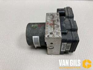 Gebruikte ABS Pomp Kia Cee'd Sporty Wagon (EDF) 1.4 16V Prijs op aanvraag aangeboden door Van Gils Automotive