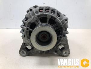 Gebruikte Dynamo Renault Twingo II (CN) 1.2 16V Prijs op aanvraag aangeboden door Van Gils Automotive