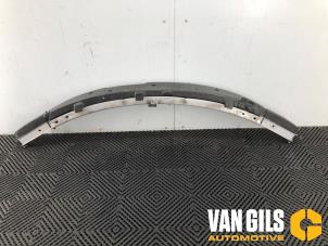 Gebruikte Bumperframe voor Tesla Model 3 Long Range, Performance AWD Prijs € 275,00 Margeregeling aangeboden door Van Gils Automotive