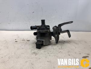 Gebruikte Waterpomp Audi Q5 (FYB/FYG) 2.0 50 TFSI e 16V Quattro Prijs € 245,00 Margeregeling aangeboden door Van Gils Automotive