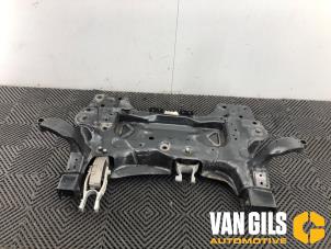 Gebruikte Subframe Volvo XC40 (XZ) Recharge 70 kWh Prijs € 399,95 Margeregeling aangeboden door Van Gils Automotive
