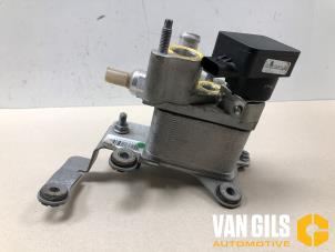 Gebruikte Warmtewisselaar Volvo XC40 (XZ) Recharge 70 kWh Prijs € 374,95 Margeregeling aangeboden door Van Gils Automotive