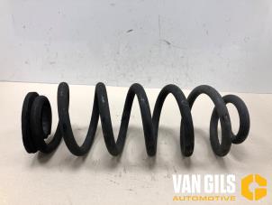 Gebruikte Schroefveer achter Volvo XC40 (XZ) Recharge 70 kWh Prijs € 49,99 Margeregeling aangeboden door Van Gils Automotive