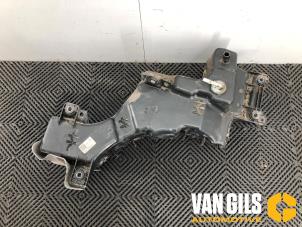 Gebruikte Adblue tank Ford Transit Connect (PJ2) 1.5 EcoBlue Prijs op aanvraag aangeboden door Van Gils Automotive