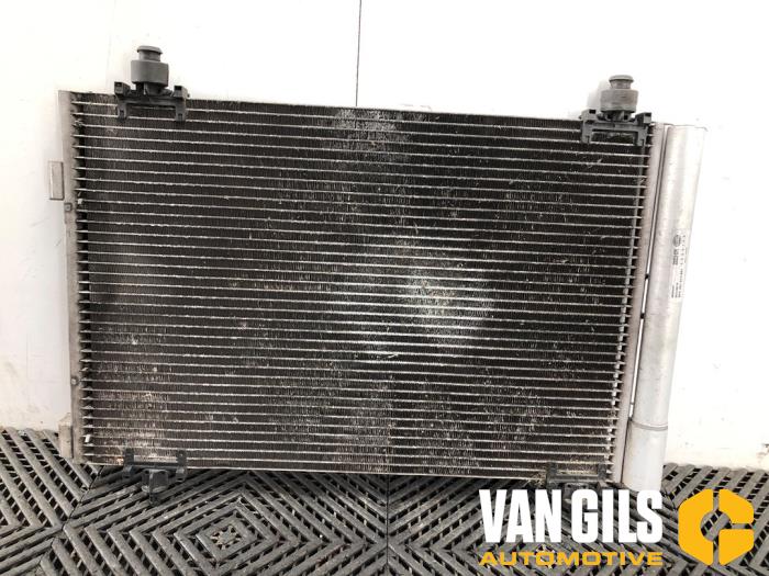 Gebruikte Airco Condensor Peugeot 308 (4A/C) 1.4 VTI 16V Prijs op aanvraag aangeboden door Van Gils Automotive
