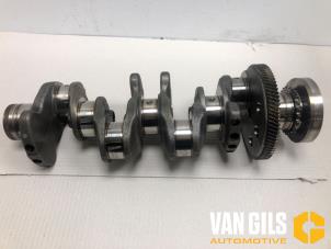 Gebruikte Krukas Mercedes B (W247) 2.0 B-200d Prijs € 799,99 Margeregeling aangeboden door Van Gils Automotive