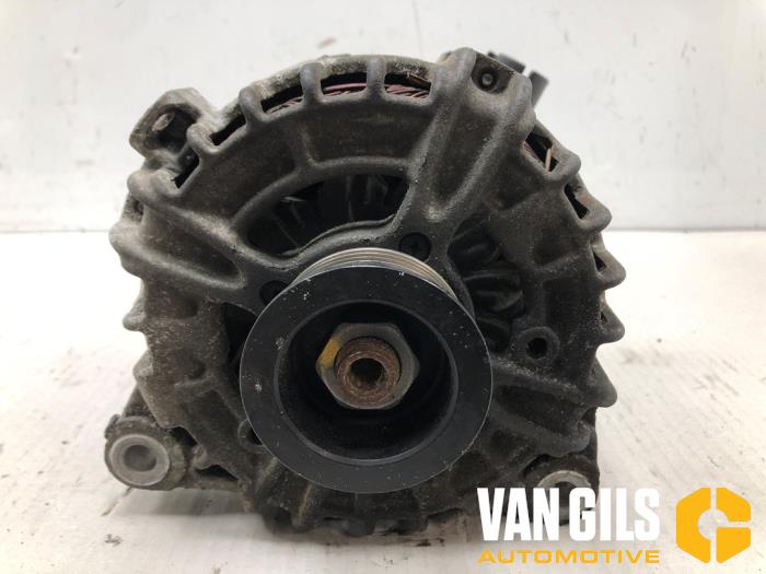 Gebruikte Dynamo Landrover Discovery Sport (LC) 2.0 TD4 180 16V Prijs € 125,00 Margeregeling aangeboden door Van Gils Automotive