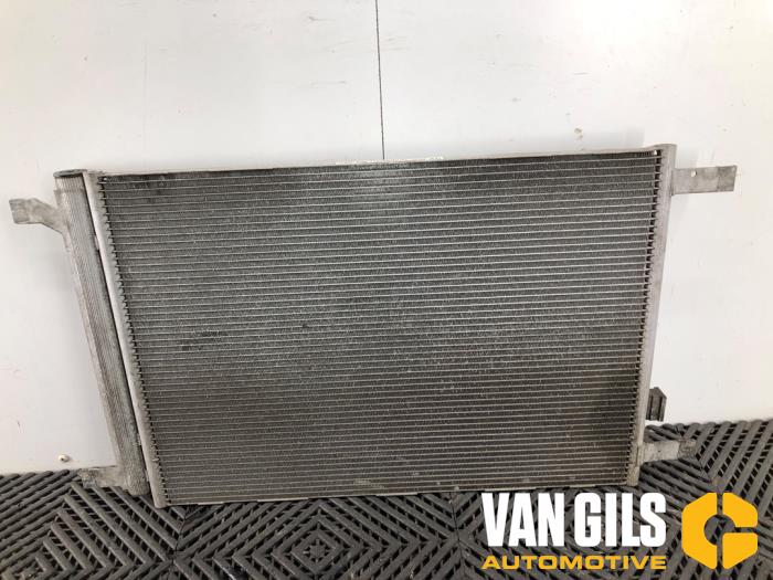 Gebruikte Airco Condensor Volkswagen Touran (5T1) 1.4 TSI Prijs op aanvraag aangeboden door Van Gils Automotive