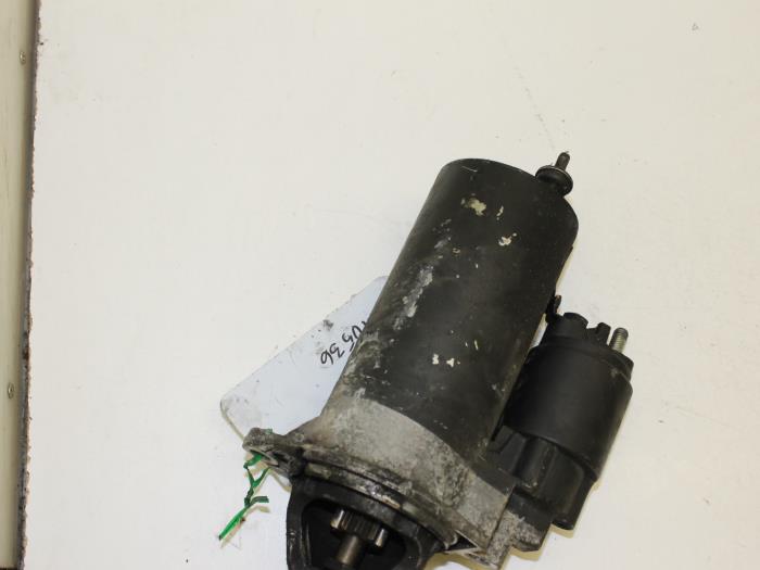 Gebruikte Startmotor Opel Omega B Caravan (21/22/23) 2.5i V6 24V Prijs € 35,00 Margeregeling aangeboden door Van Gils Automotive