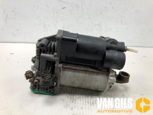 Gebruikte Luchtpomp (Vering) Mercedes S (W221) 3.5 S-350 24V Prijs op aanvraag aangeboden door Van Gils Automotive