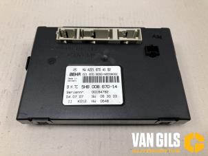 Gebruikte Computer Kachel Mercedes S (W221) 3.5 S-350 24V Prijs op aanvraag aangeboden door Van Gils Automotive