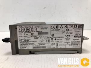 Gebruikte Bedieningspaneel Multi Media Mercedes B (W247) 2.0 B-200d Prijs op aanvraag aangeboden door Van Gils Automotive