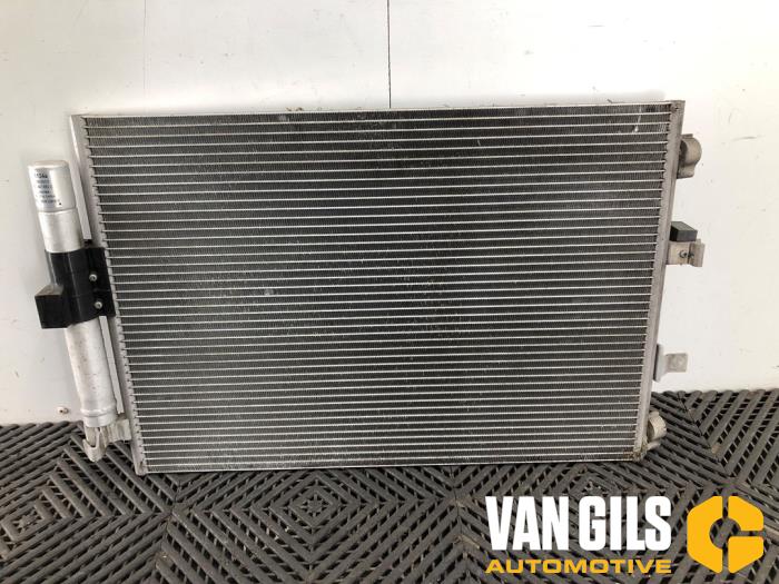 Gebruikte Airco Condensor Ford Focus 3 Wagon 1.0 Ti-VCT EcoBoost 12V 125 Prijs € 49,95 Margeregeling aangeboden door Van Gils Automotive