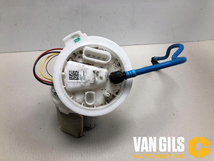 Gebruikte Tank element Pomp Audi A4 Avant (B9) 2.0 40 TFSI Mild hybrid 16V Prijs € 50,00 Margeregeling aangeboden door Van Gils Automotive