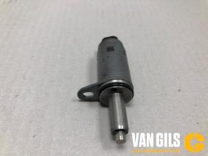 Gebruikte Nokkenas Verstelling Volkswagen Golf VII (AUA) 2.0 GTI 16V Performance Package Prijs € 3,00 Margeregeling aangeboden door Van Gils Automotive