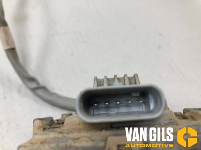 Nox sensor van een Opel Vivaro 1.6 CDTi BiTurbo 145 2018