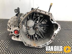 Gebruikte Versnellingsbak Opel Vivaro 1.6 CDTi BiTurbo 145 Prijs € 899,00 Margeregeling aangeboden door Van Gils Automotive