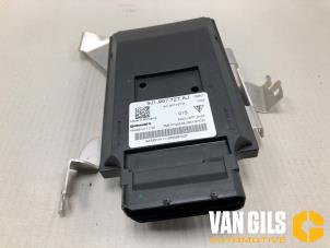 Gebruikte Luchtvering module Porsche Taycan (Y1A) GTS 105 kWh Prijs op aanvraag aangeboden door Van Gils Automotive